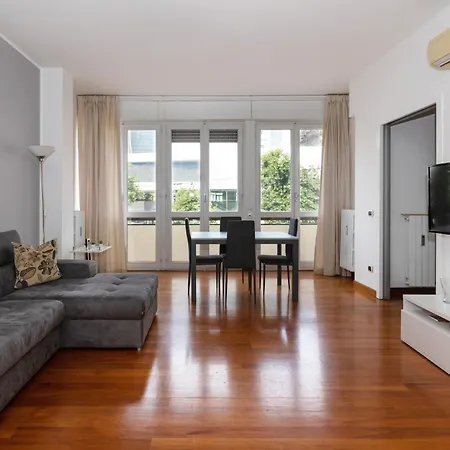 Ampio Bilocale Life - Mirable Pm Apartamento