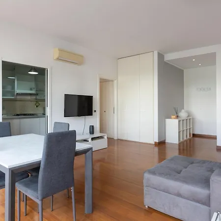 Ampio Bilocale Life - Mirable Pm Apartamento Milán