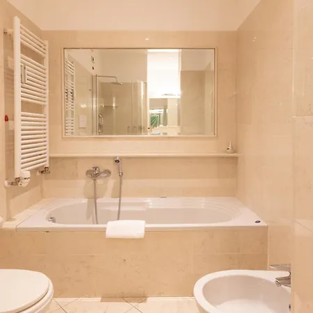 Ampio Bilocale Life - Mirable Pm Apartamento Milán